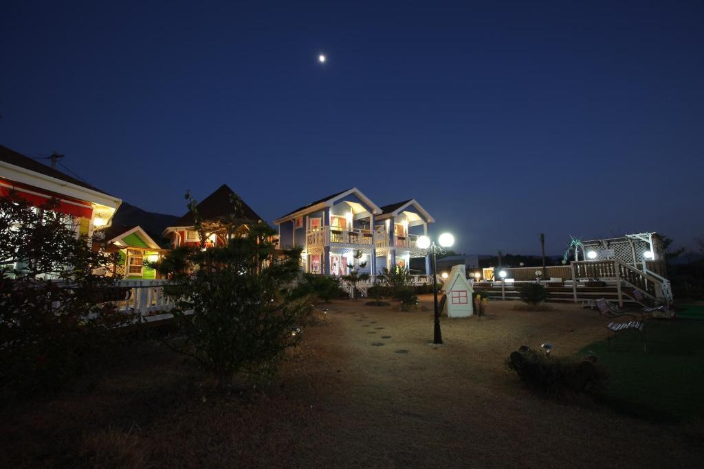 Polaris Tourist Pension Gyeongju Extérieur photo