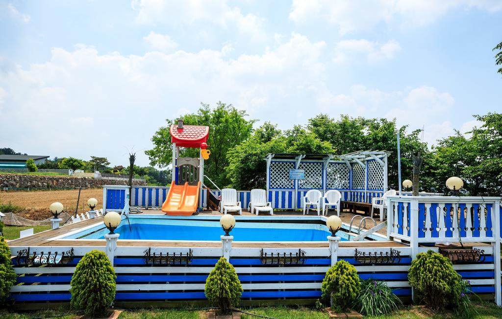 Polaris Tourist Pension Gyeongju Extérieur photo