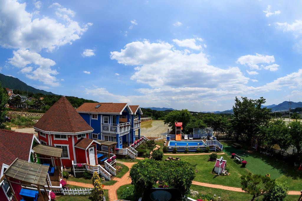 Polaris Tourist Pension Gyeongju Extérieur photo