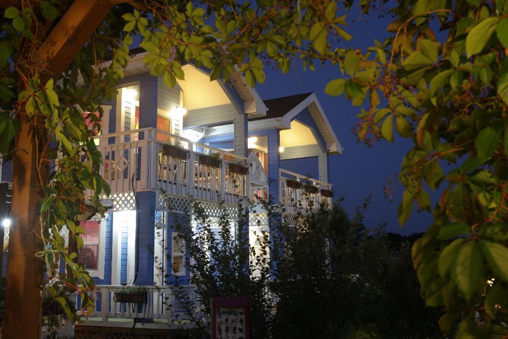 Polaris Tourist Pension Gyeongju Extérieur photo