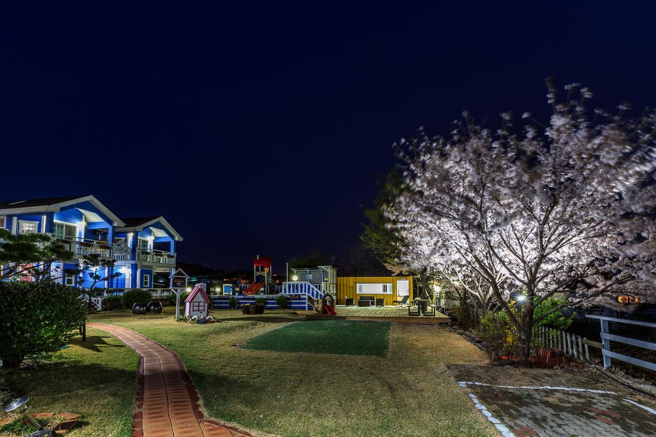 Polaris Tourist Pension Gyeongju Extérieur photo