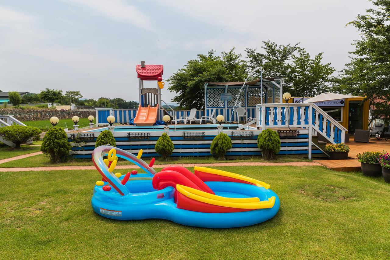 Polaris Tourist Pension Gyeongju Extérieur photo